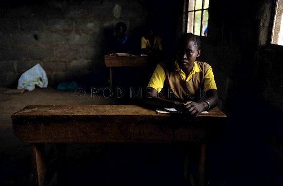 PeopleLewa_026