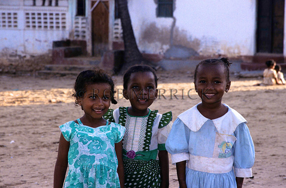 PeopleLamu_001