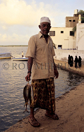 PeopleLamu_006